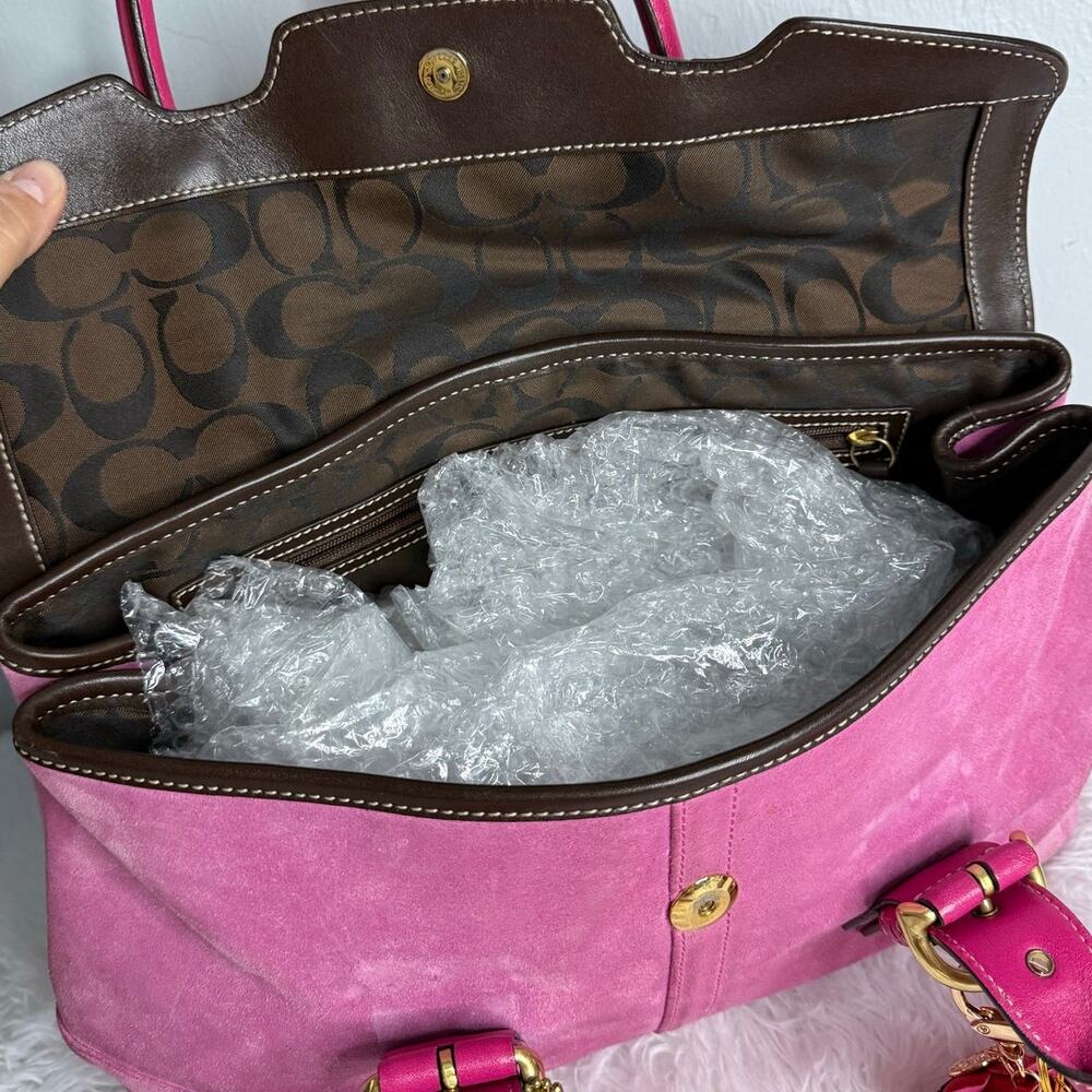 y2k COACH Vintage 2004 Pink Hampton Suede SOHO Flap Satchel - Picture 7 of 10